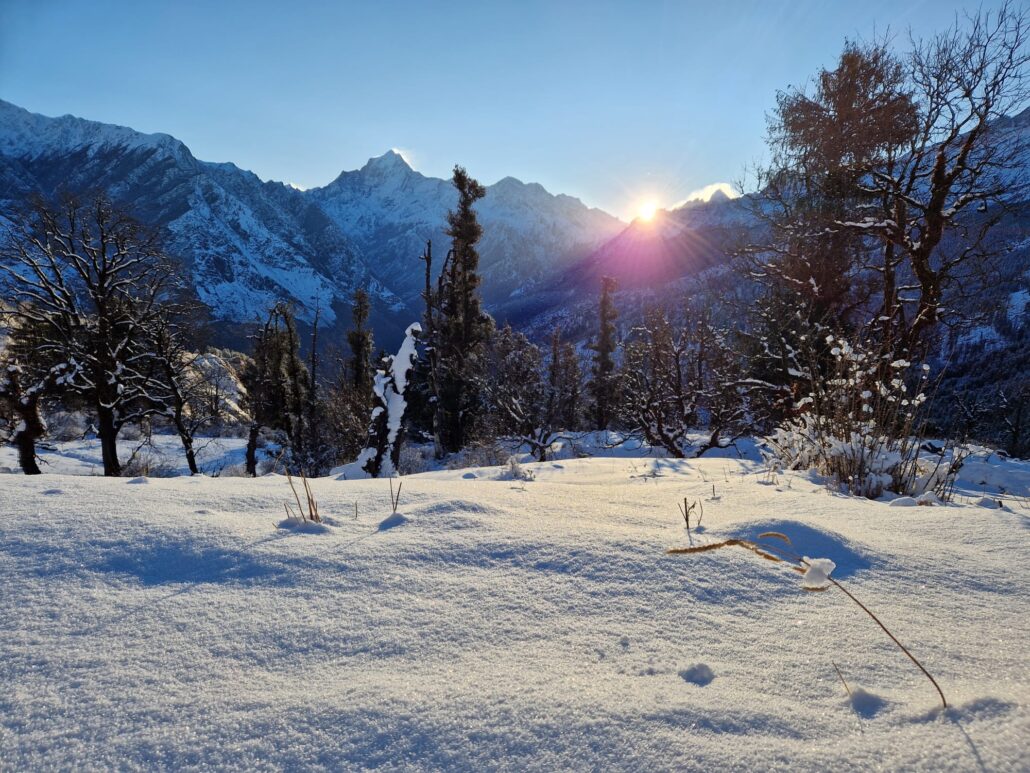 kuari pass trek distance