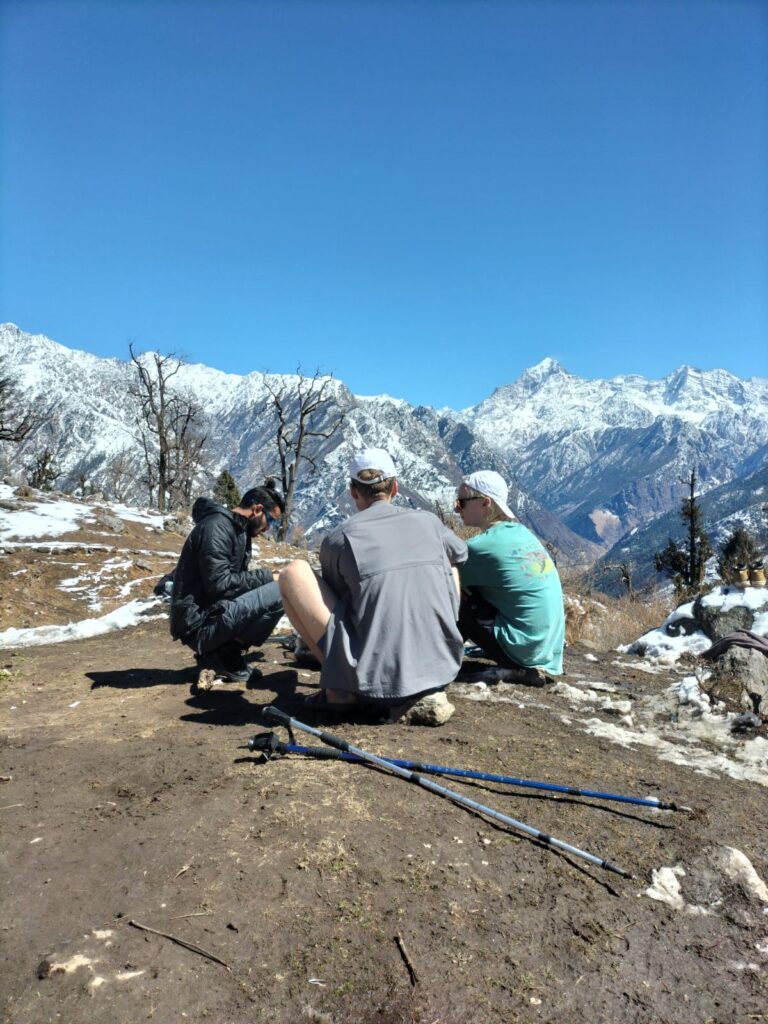 kuari pass trek