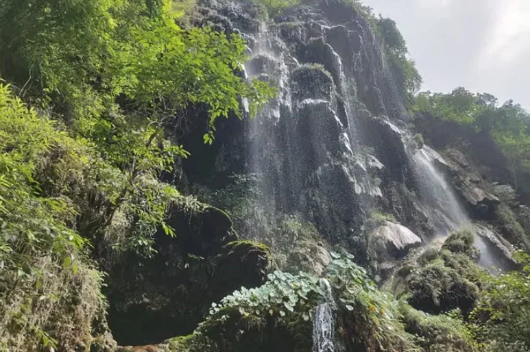 Patna Waterfall - Trekking in Rishikesh