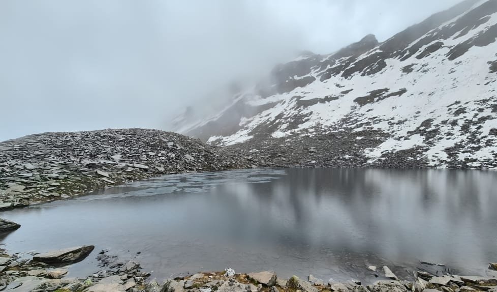 Sapt Kund Trek landscape in Uttarakhand Himalayas